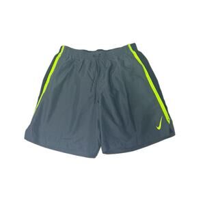 Nike Swim Trunks Men’s Size XL Gray Green Accents Lined Pockets Drawstring Waist